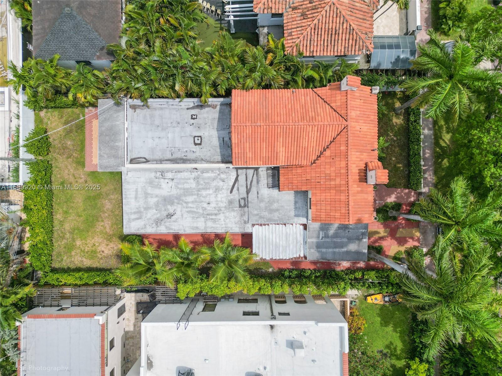 AMD PLAT OF SUNSET LAKE S - Residential