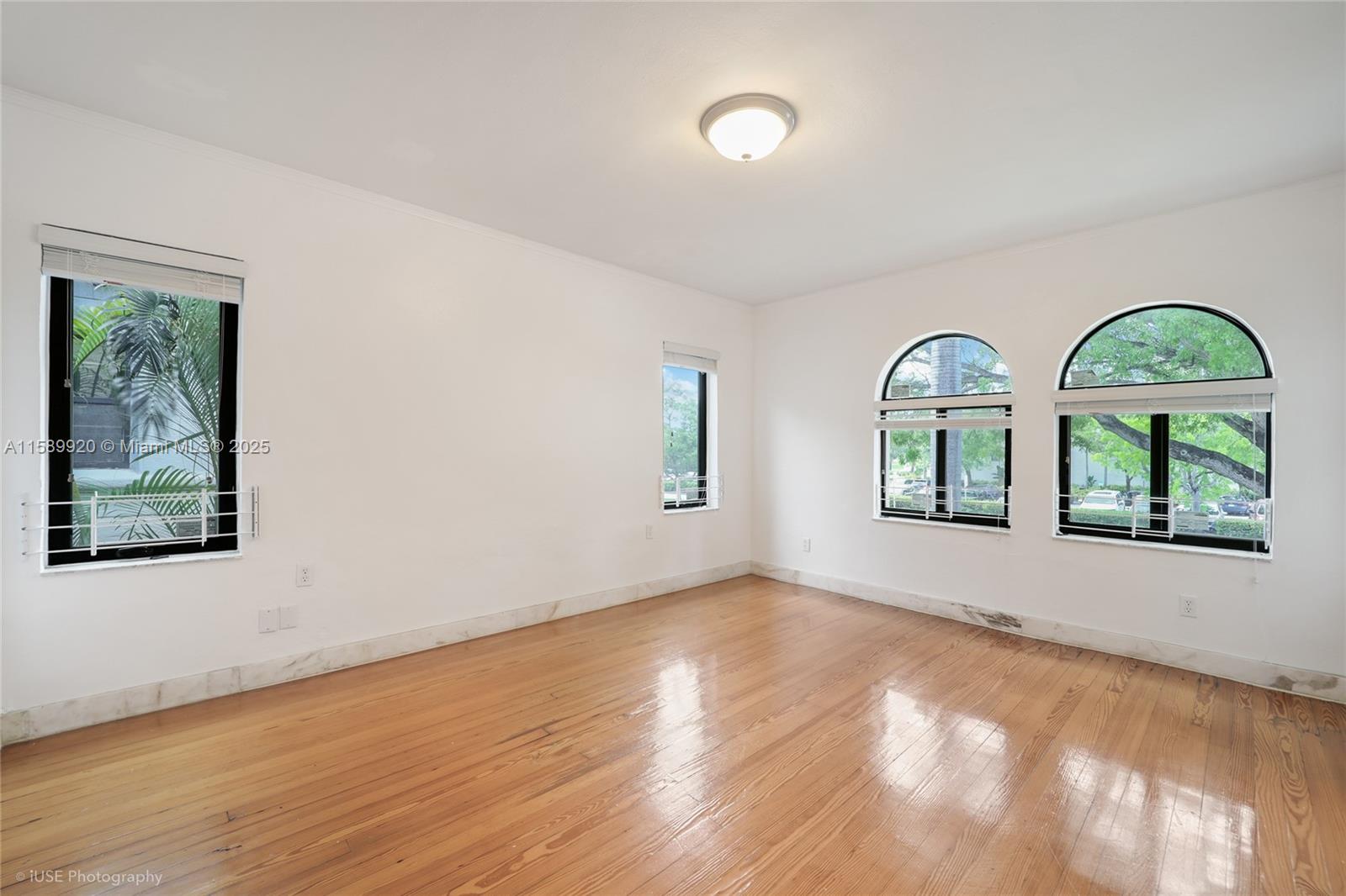 AMD PLAT OF SUNSET LAKE S - Residential