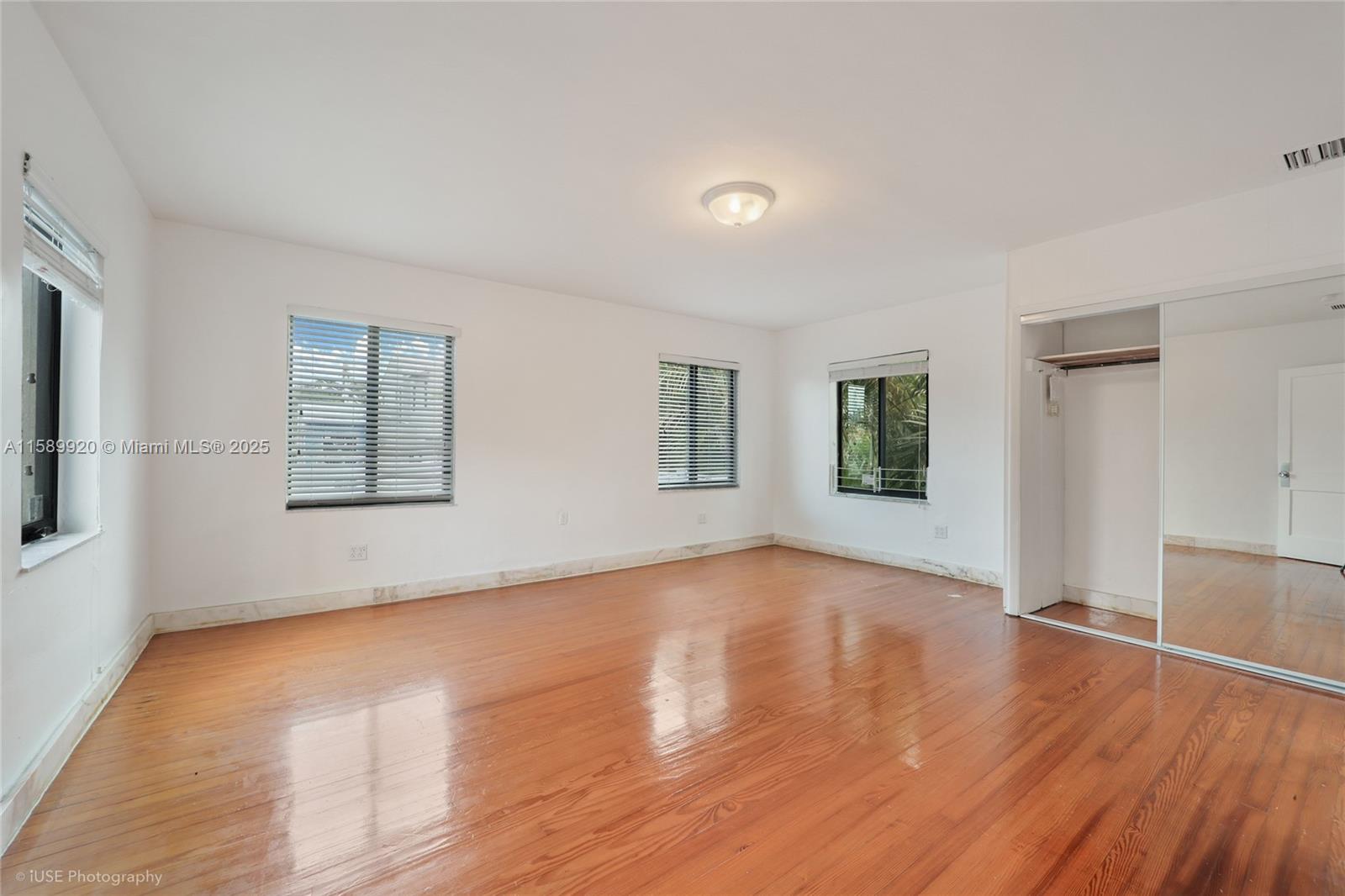 AMD PLAT OF SUNSET LAKE S - Residential