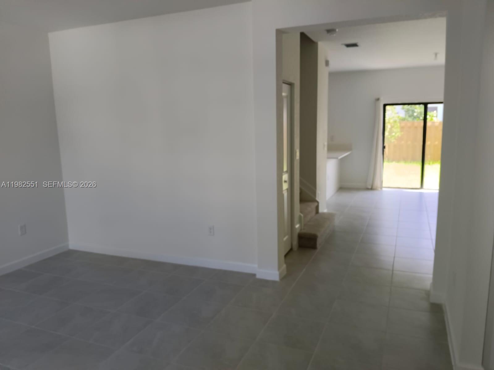 PINE ISLE - Residential Lease