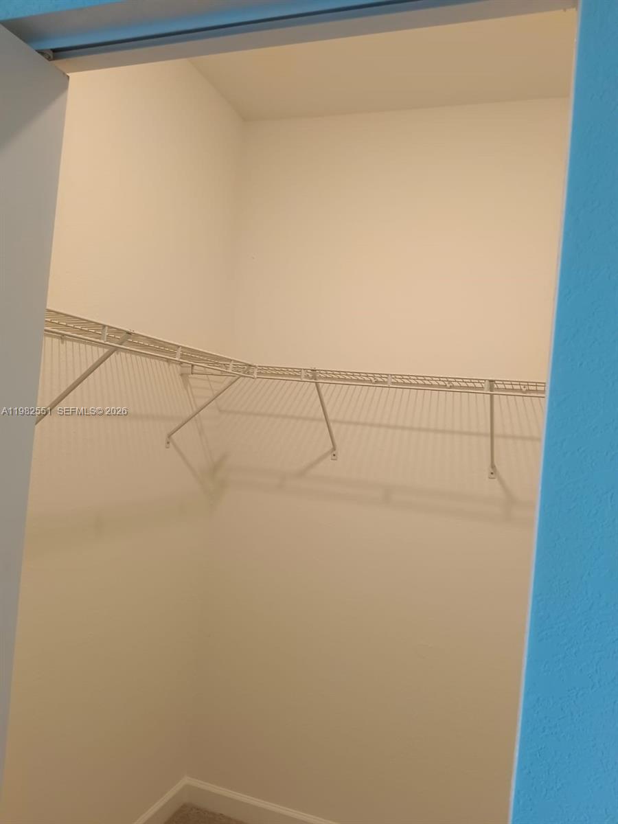 PINE ISLE - Residential Lease