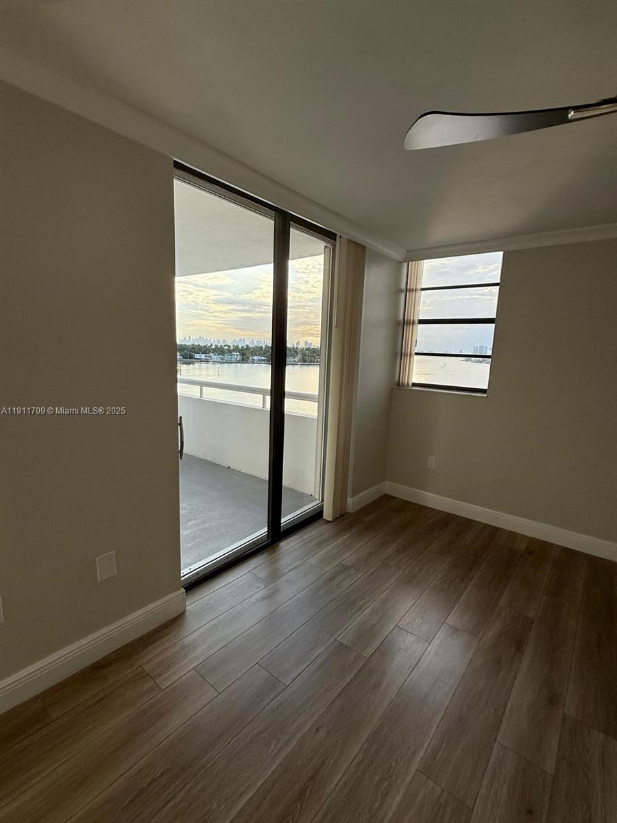 INDIAN CREEK CL MARINA CO - Residential Lease