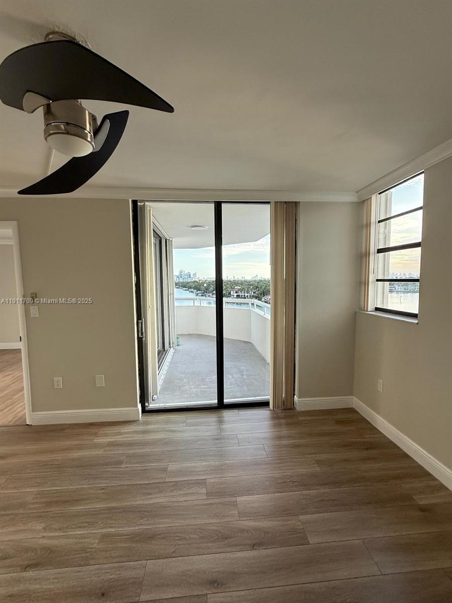 INDIAN CREEK CL MARINA CO - Residential Lease