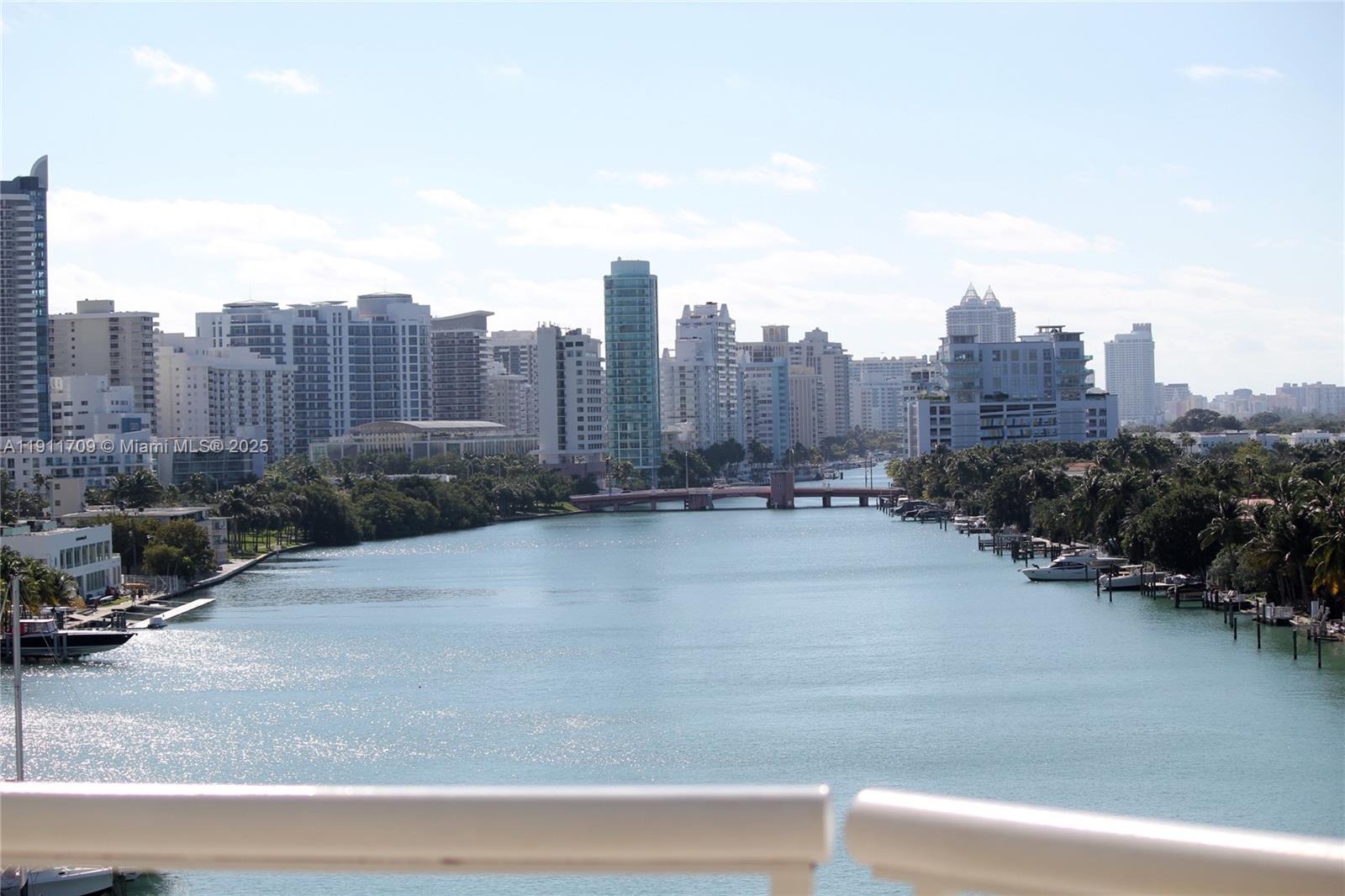 INDIAN CREEK CL MARINA CO - Residential Lease