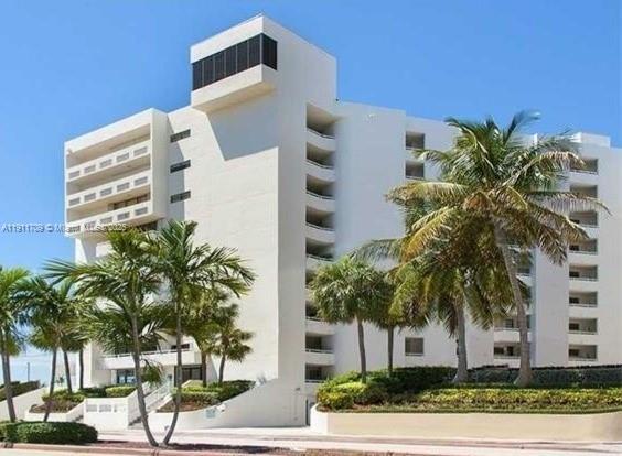 INDIAN CREEK CL MARINA CO - Residential Lease