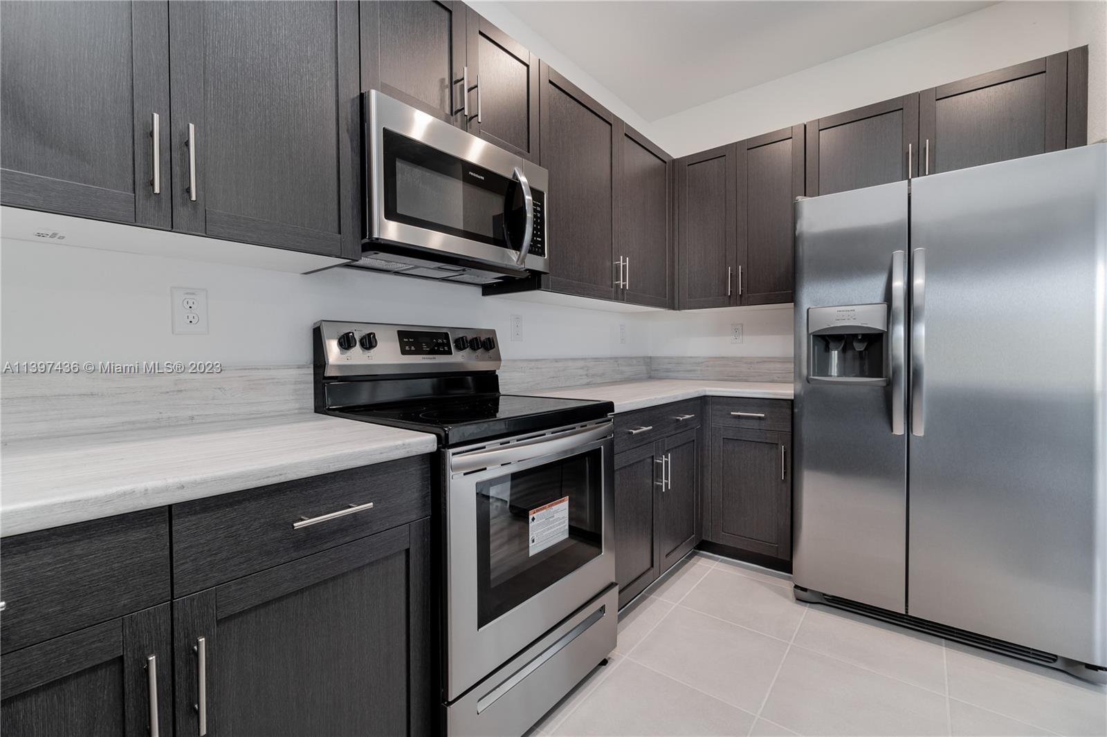 VIA VENTURA NEIGHBORHOOD - Residential Lease