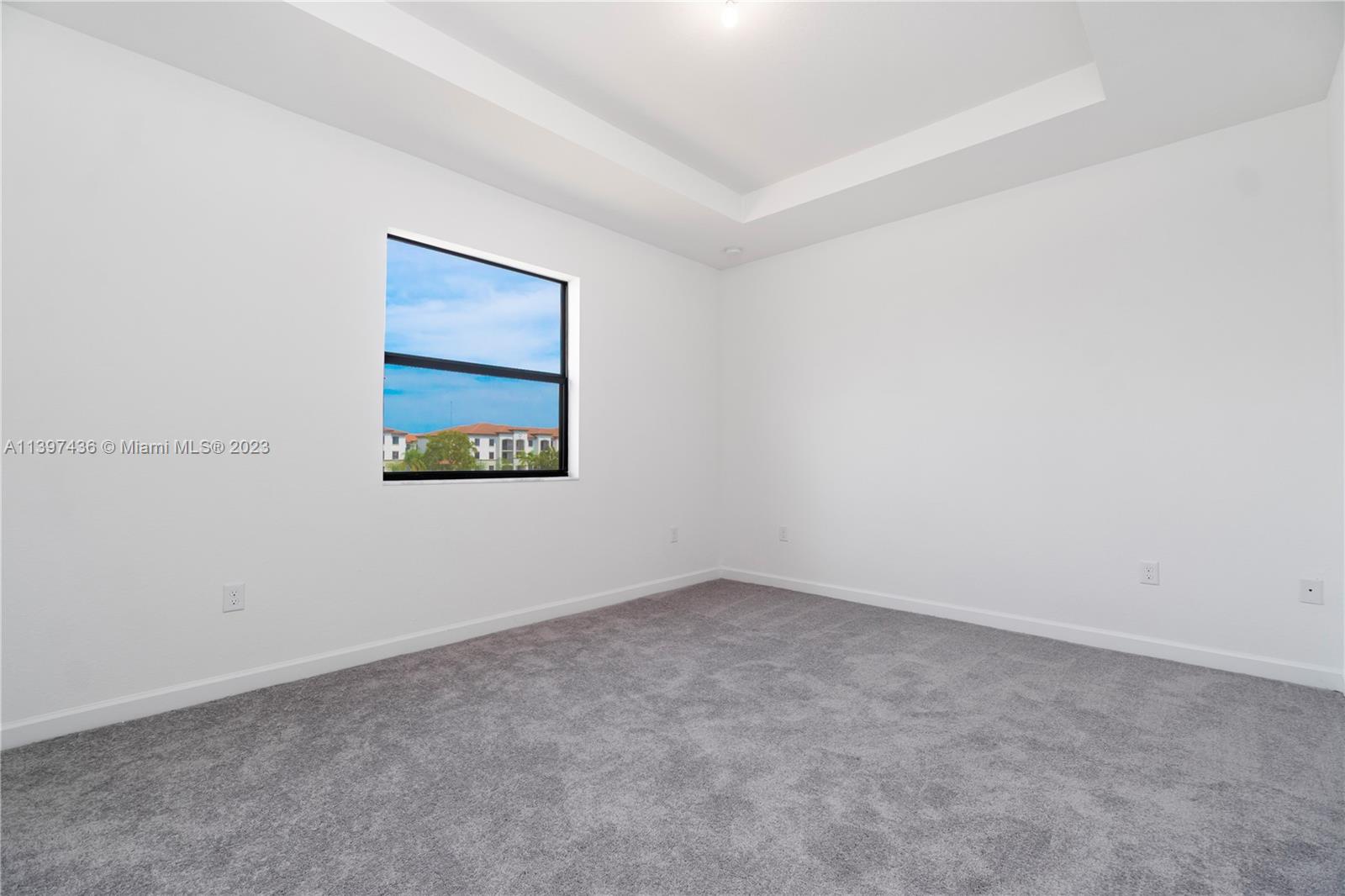 VIA VENTURA NEIGHBORHOOD - Residential Lease