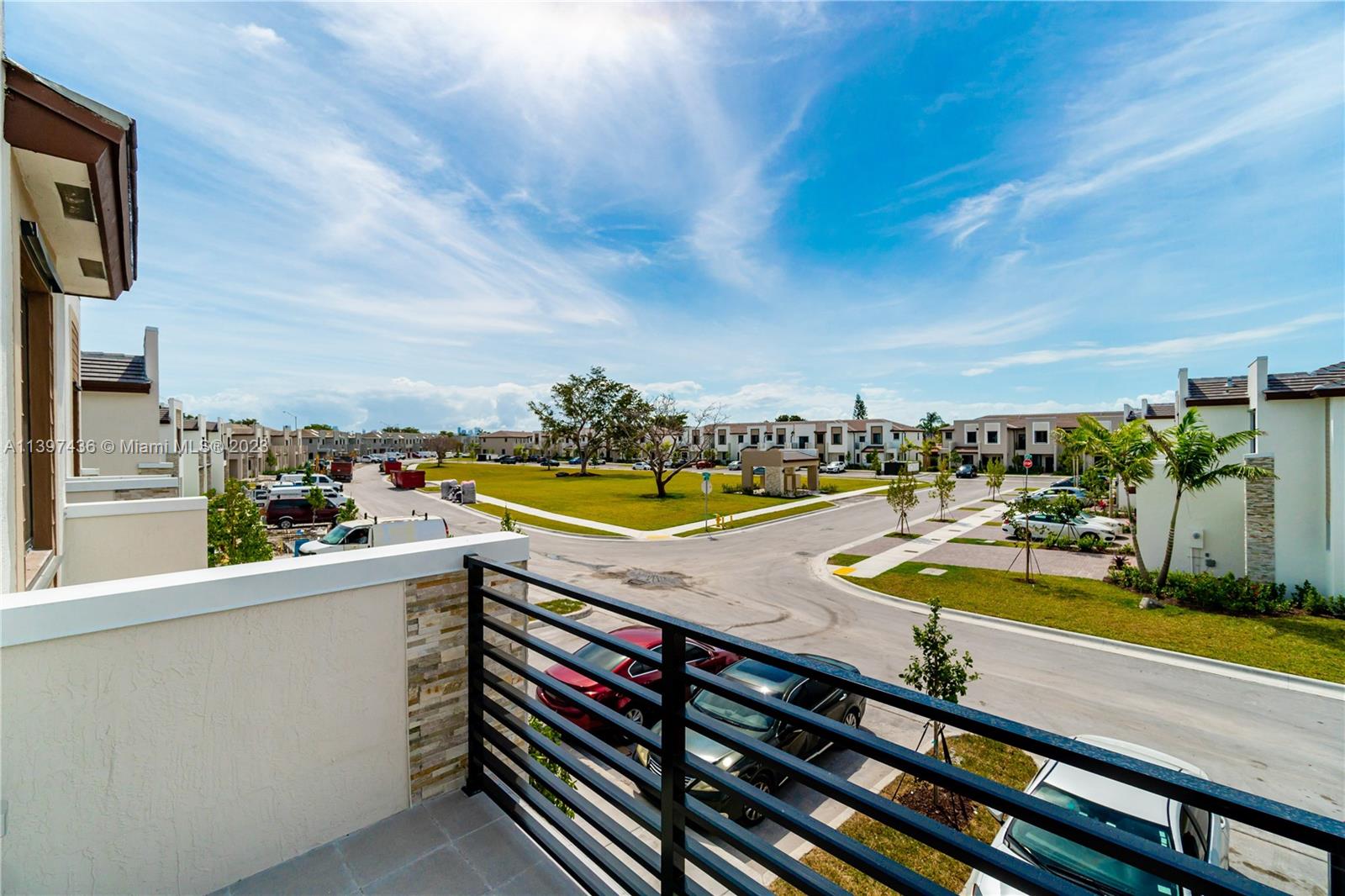 VIA VENTURA NEIGHBORHOOD - Residential Lease