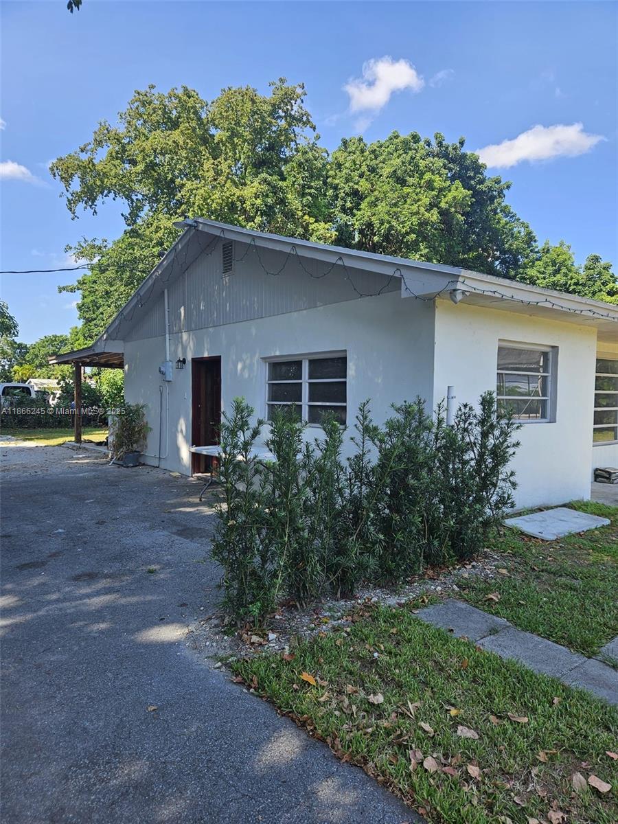 REDLAND 2.71 ACRE - Residential