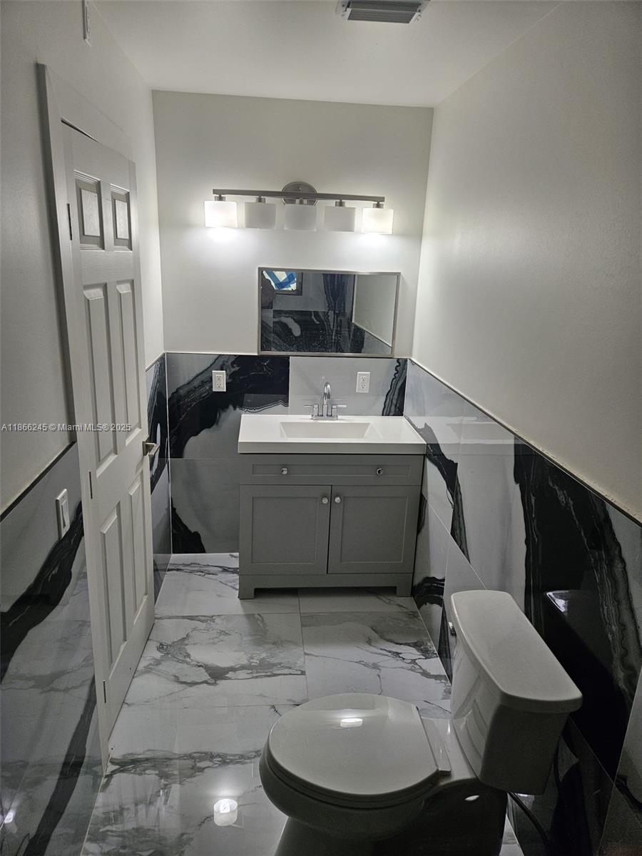 REDLAND 2.71 ACRE - Residential