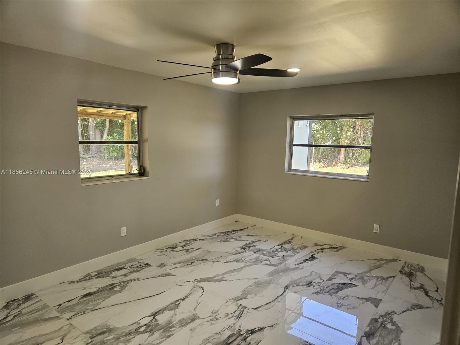 REDLAND 2.71 ACRE - Residential