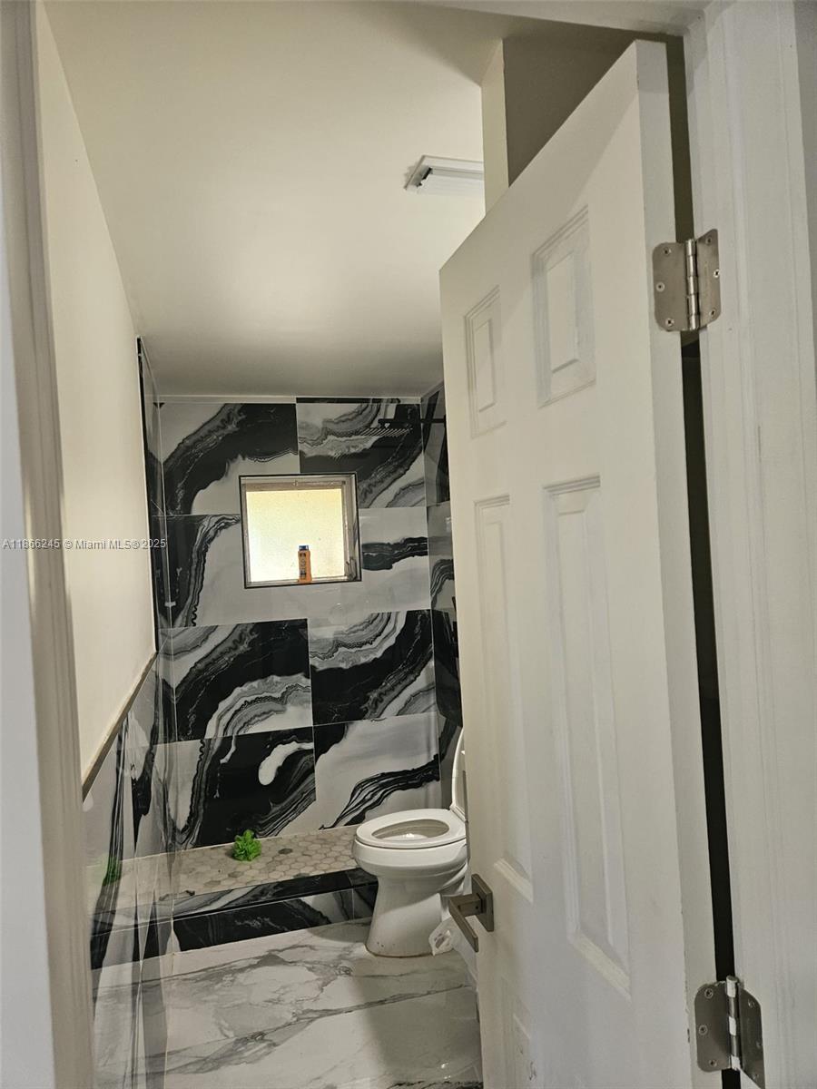 REDLAND 2.71 ACRE - Residential