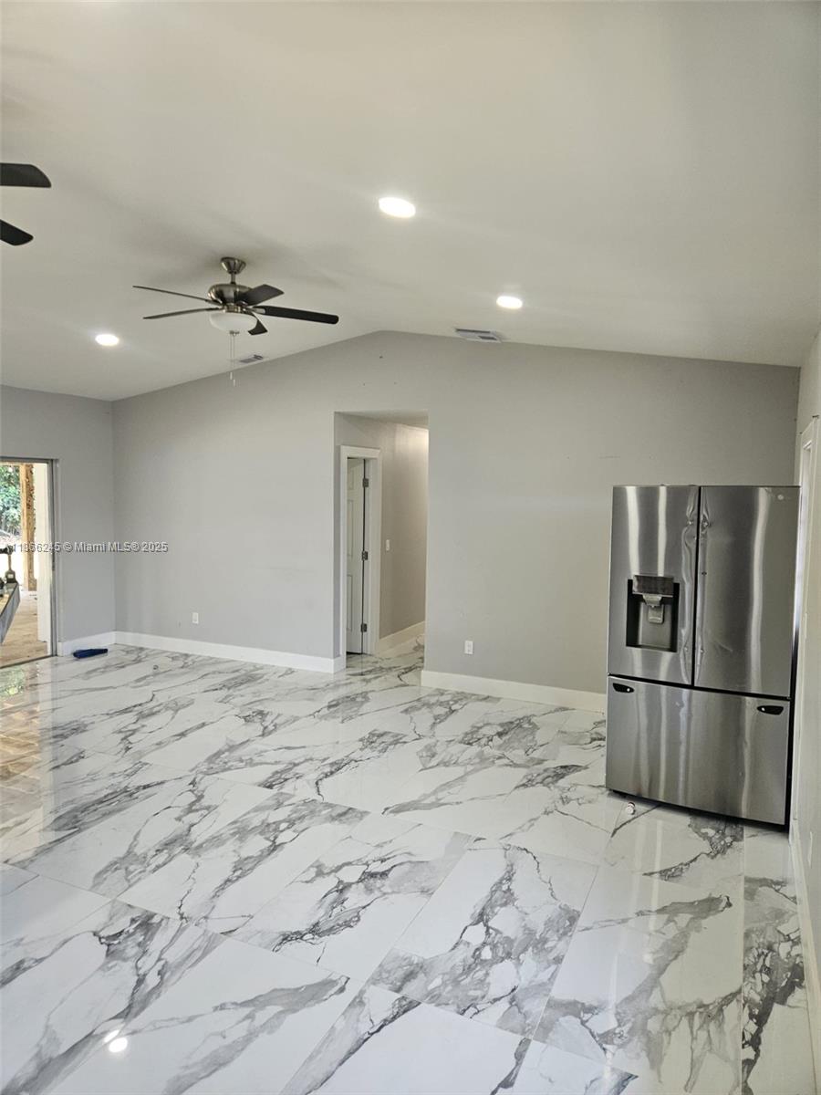 REDLAND 2.71 ACRE - Residential