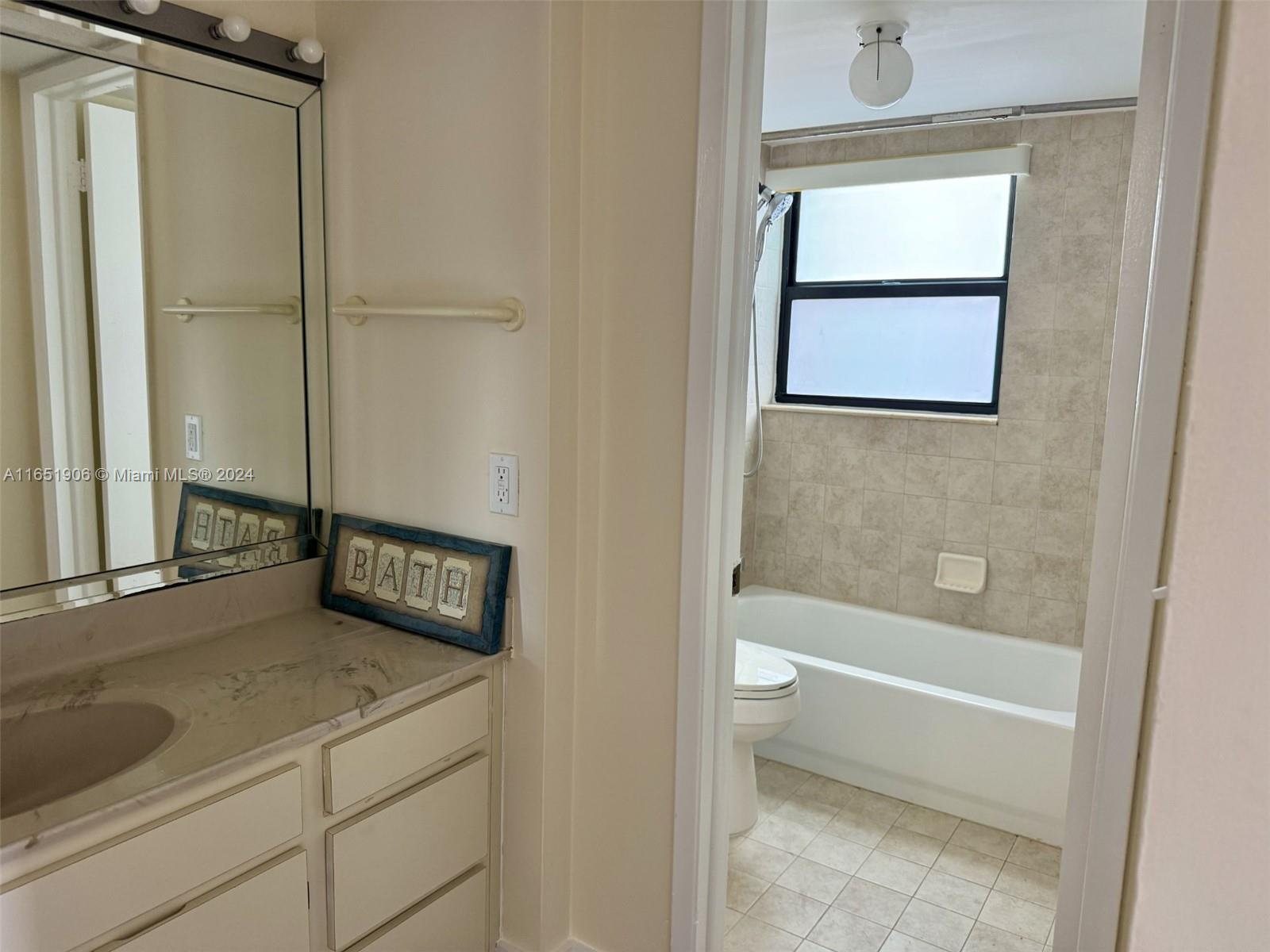 KENLAND BEND NORTH CONDO - Residential Lease