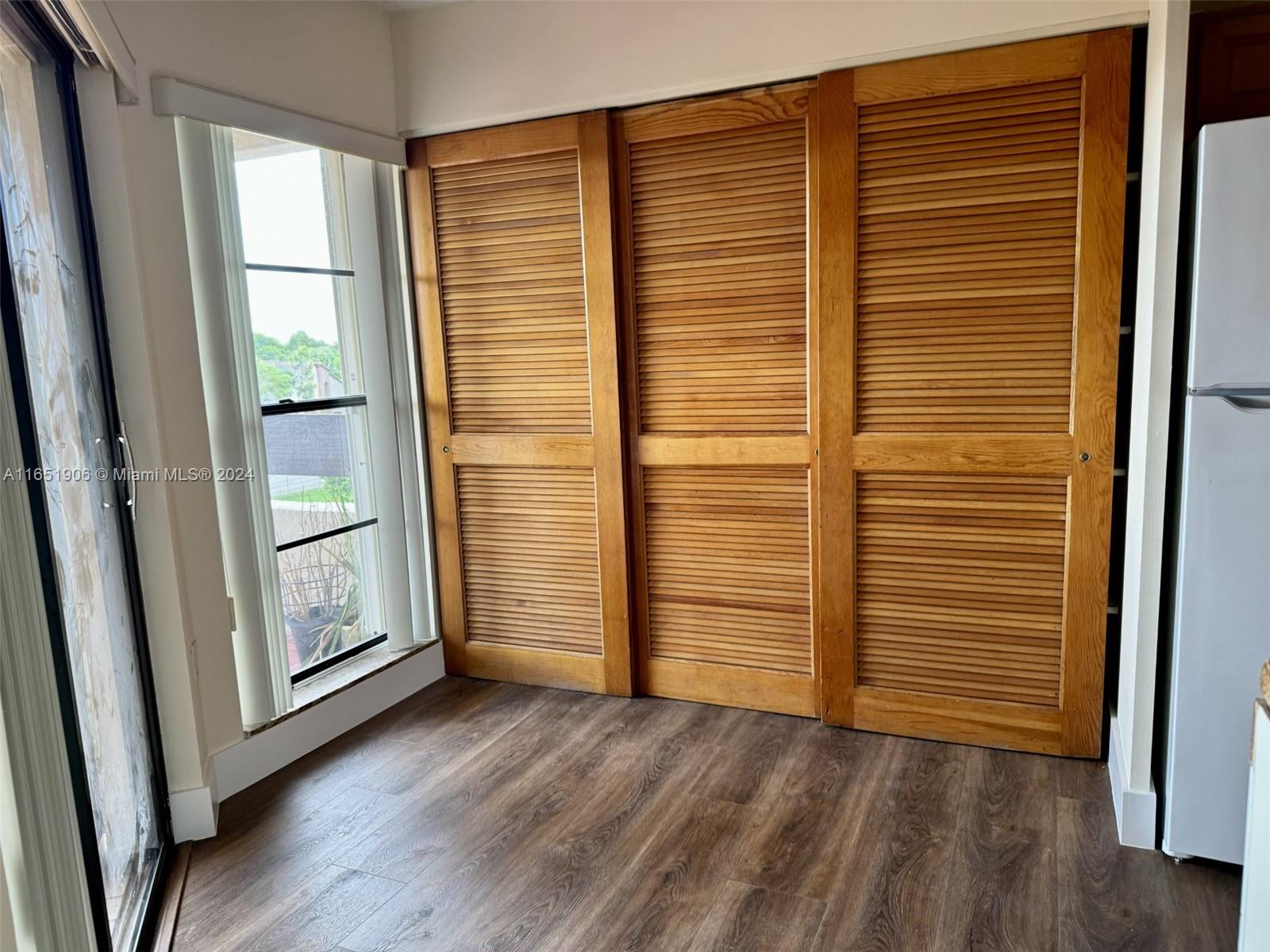 KENLAND BEND NORTH CONDO - Residential Lease