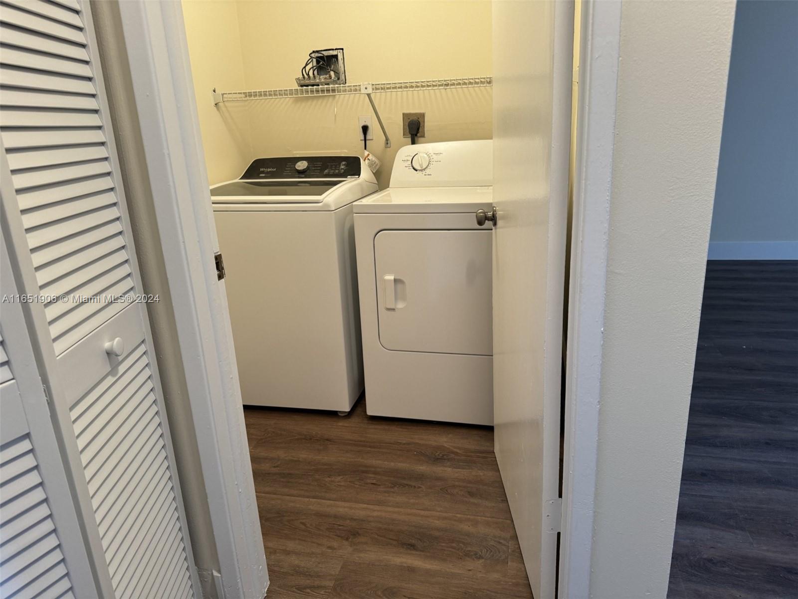 KENLAND BEND NORTH CONDO - Residential Lease