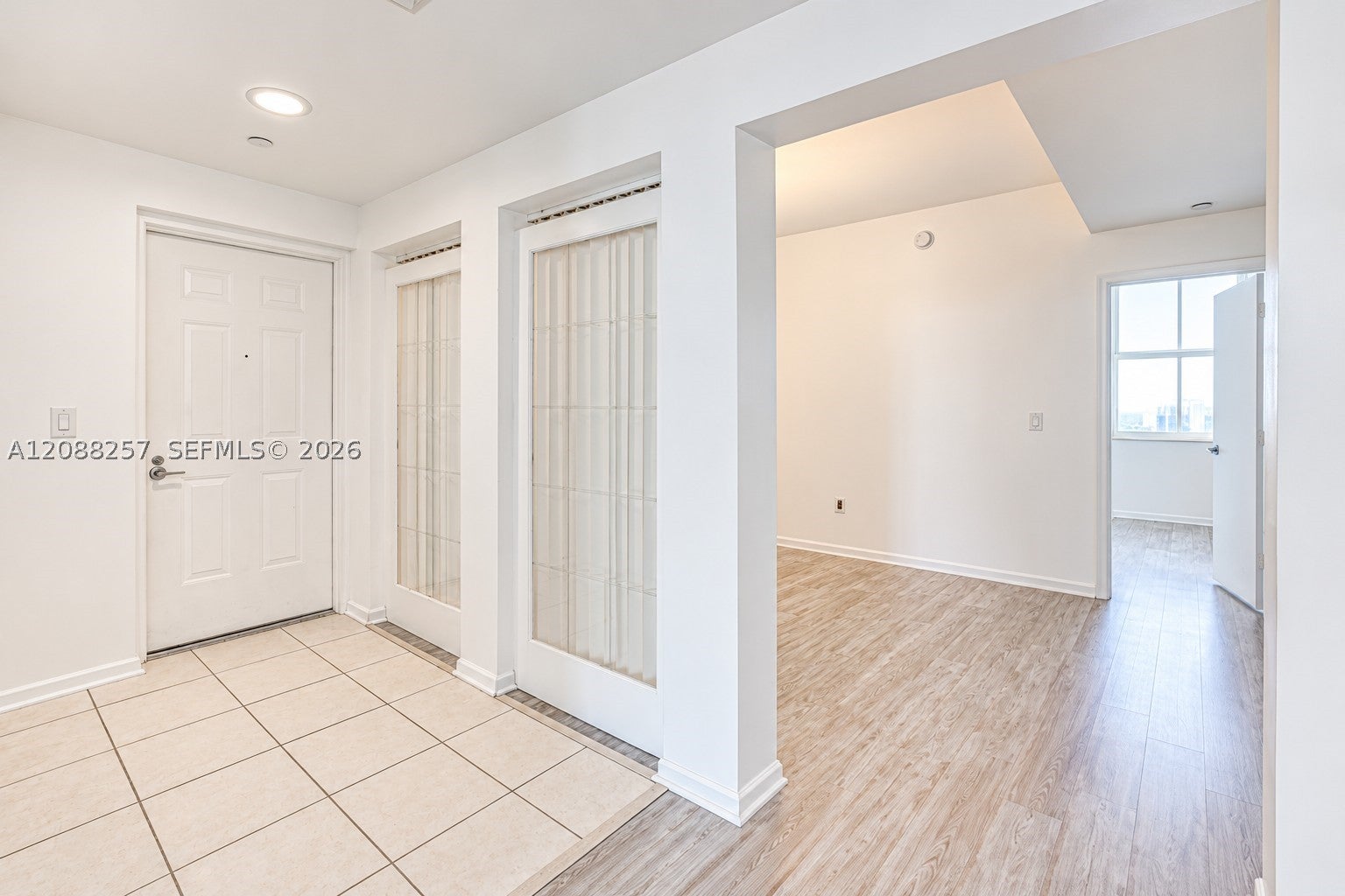 3340 NE 190 ST 1204