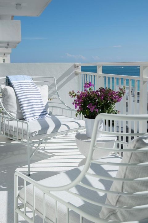 345 Ocean Dr 1007 Miami Beach FL 33139