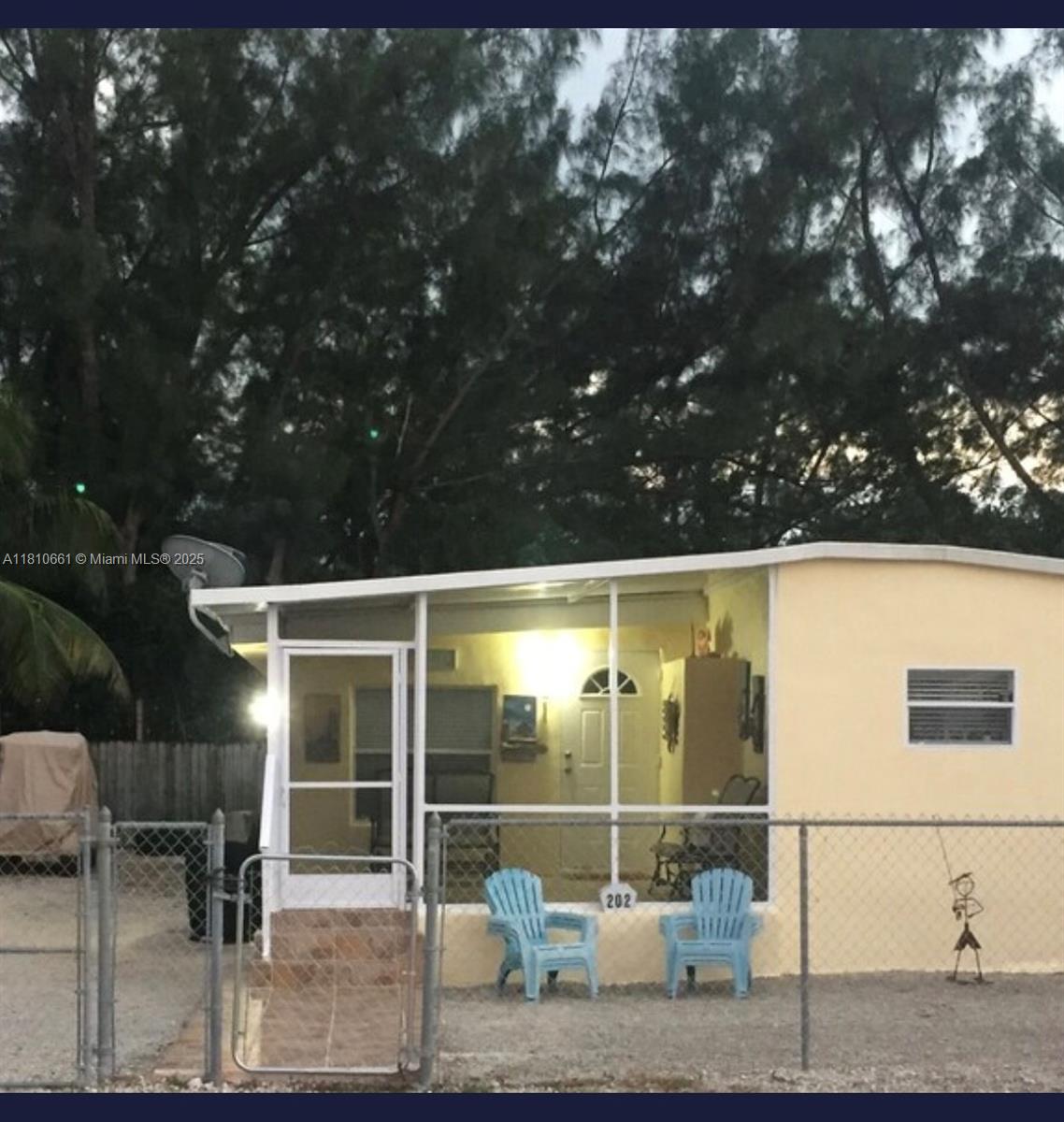 KEY LARGO TRAILER VILLAGE - Residential Lease