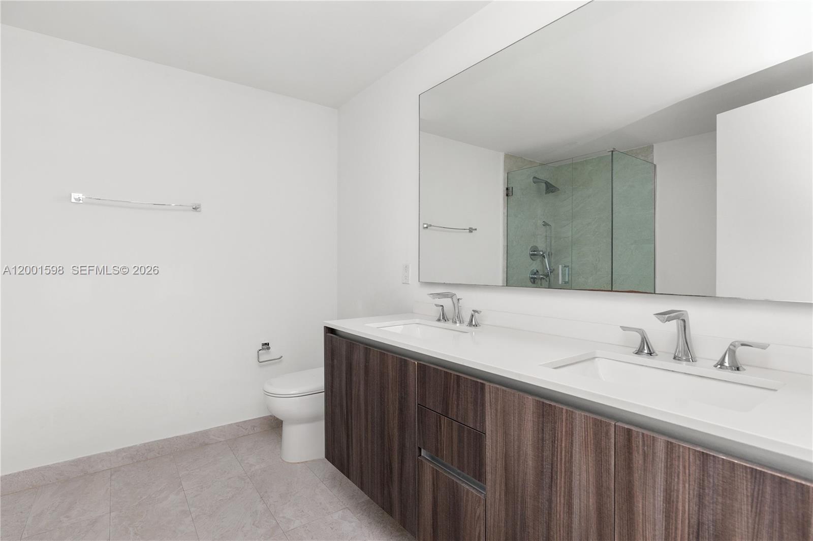 ARIA ON THE BAY CONDO - Residential Lease