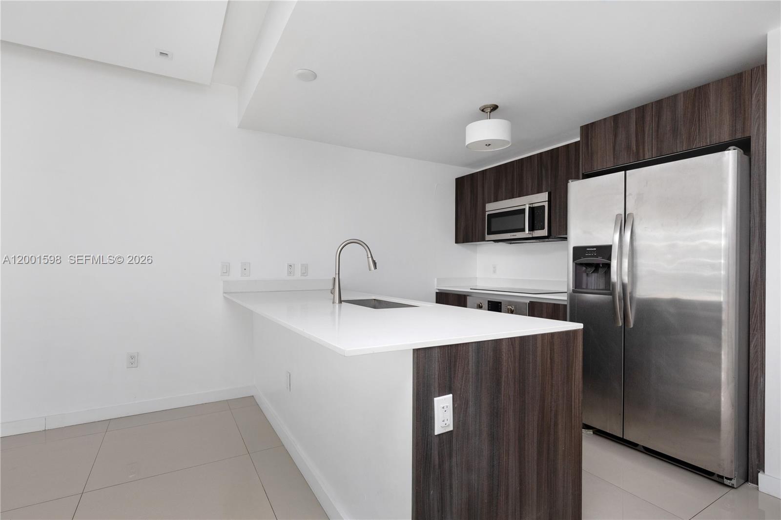 ARIA ON THE BAY CONDO - Residential Lease