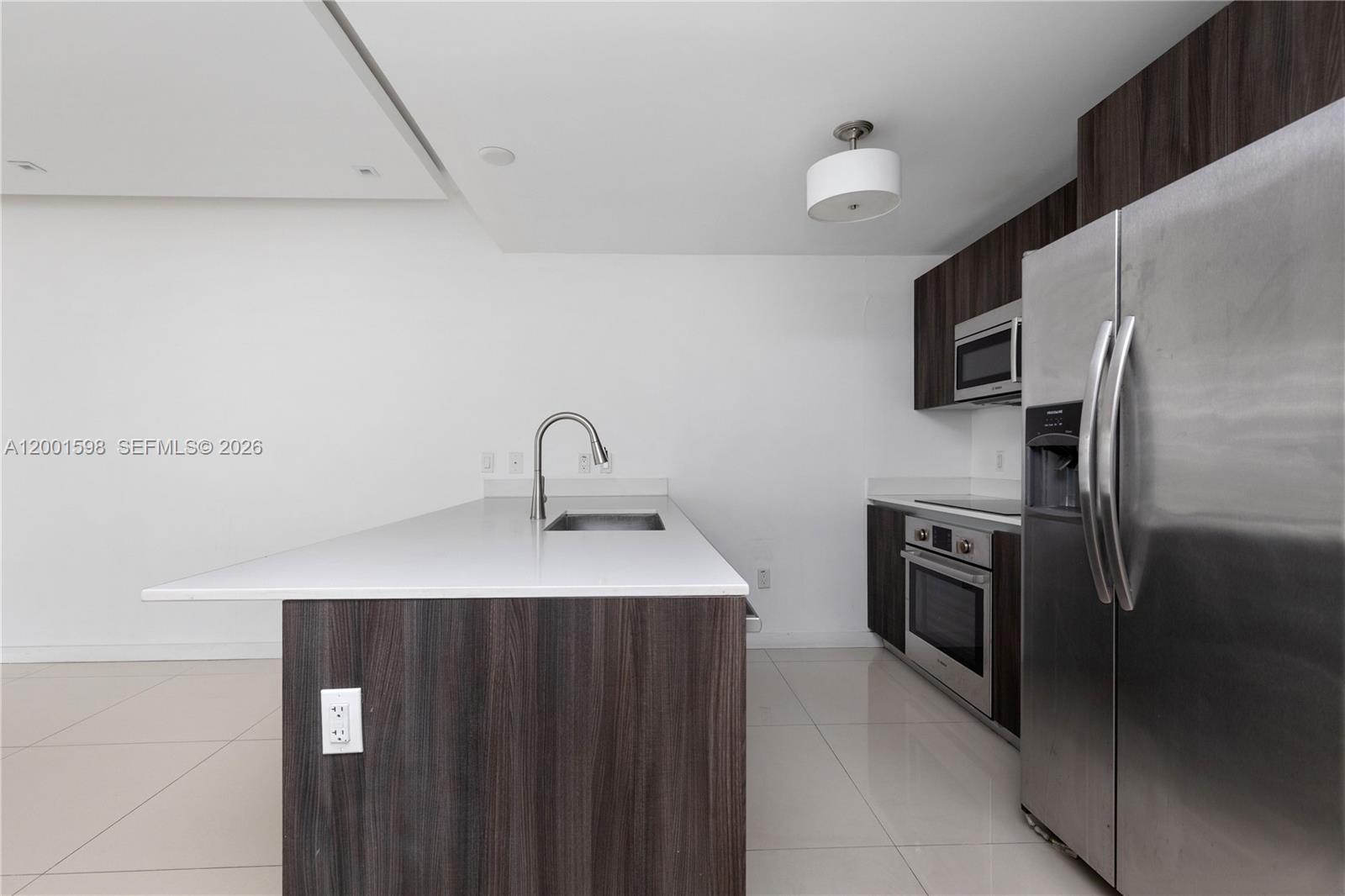 ARIA ON THE BAY CONDO - Residential Lease