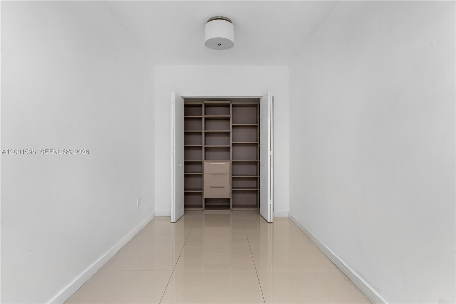 ARIA ON THE BAY CONDO - Residential Lease