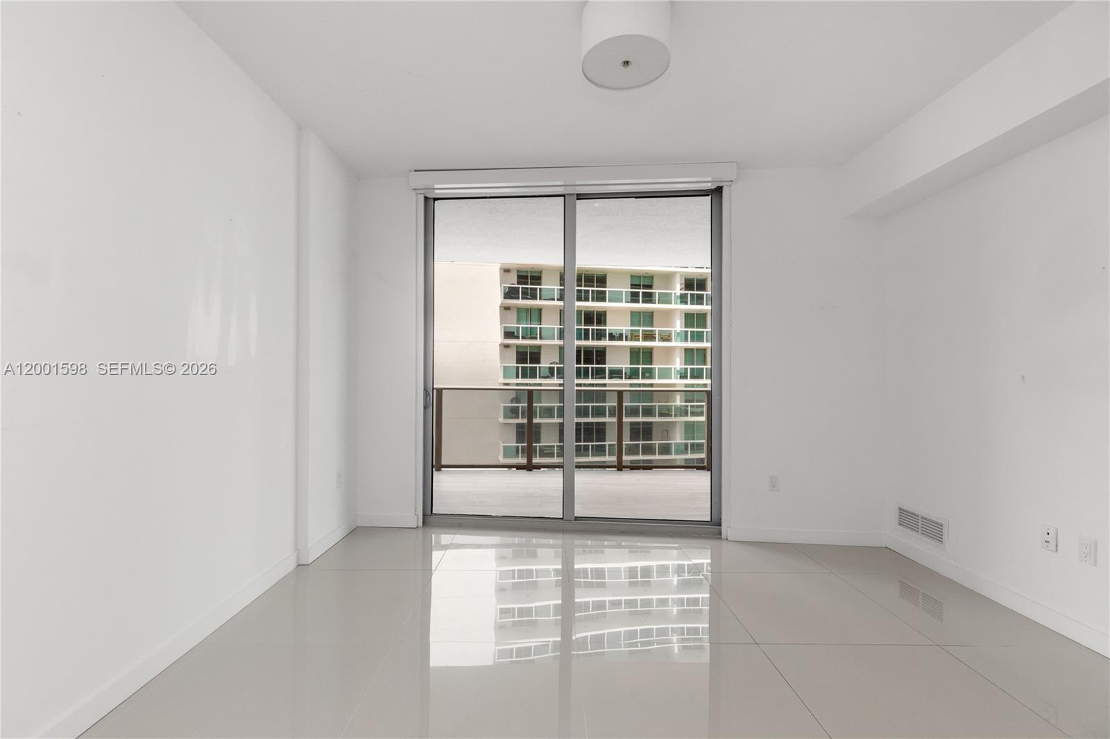 ARIA ON THE BAY CONDO - Residential Lease