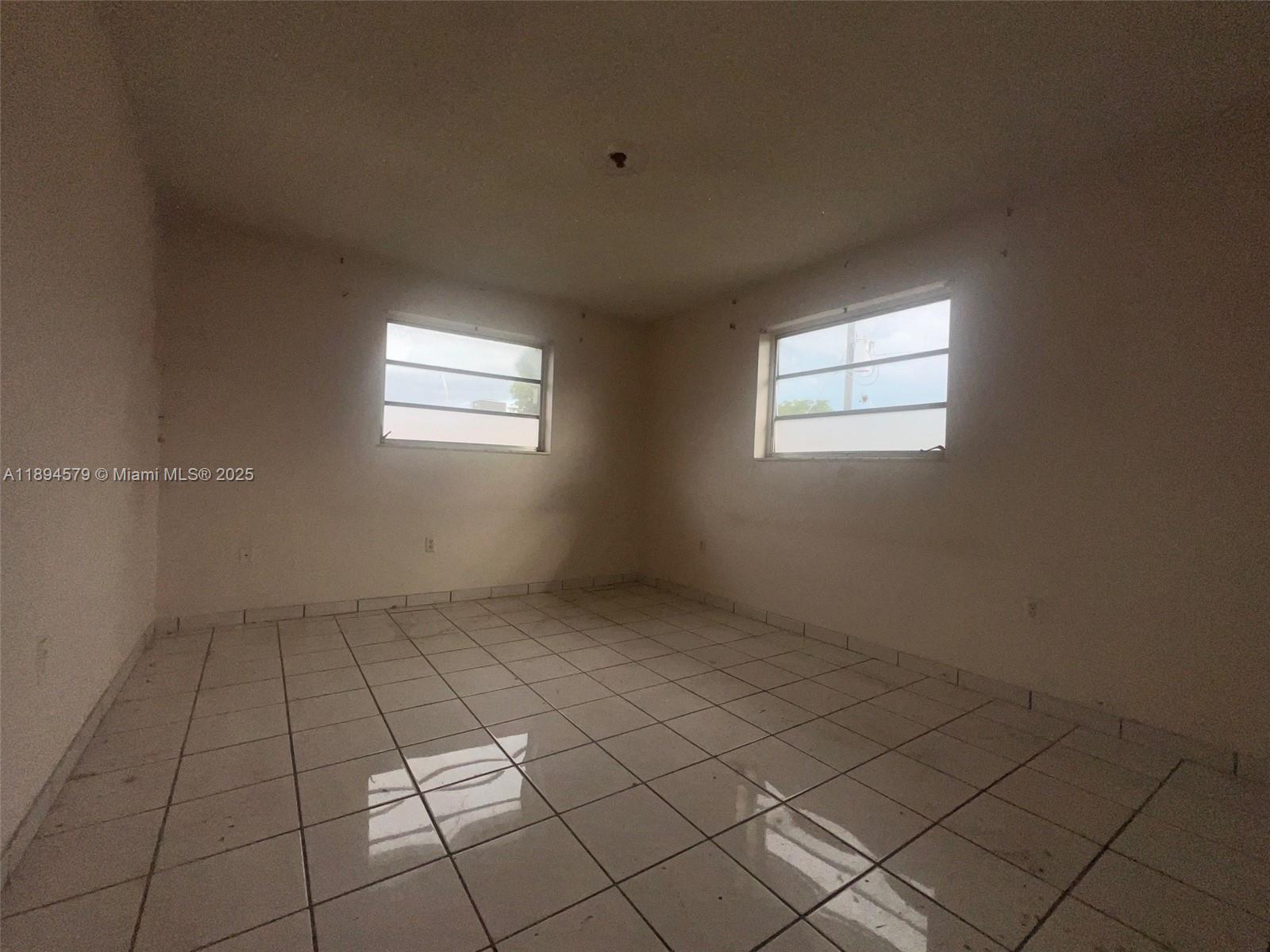 VARADERO CONDO - Residential