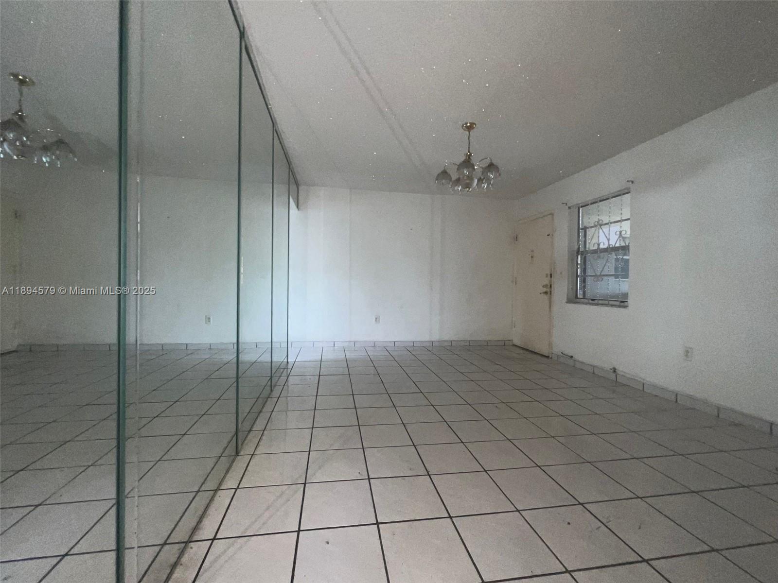 VARADERO CONDO - Residential