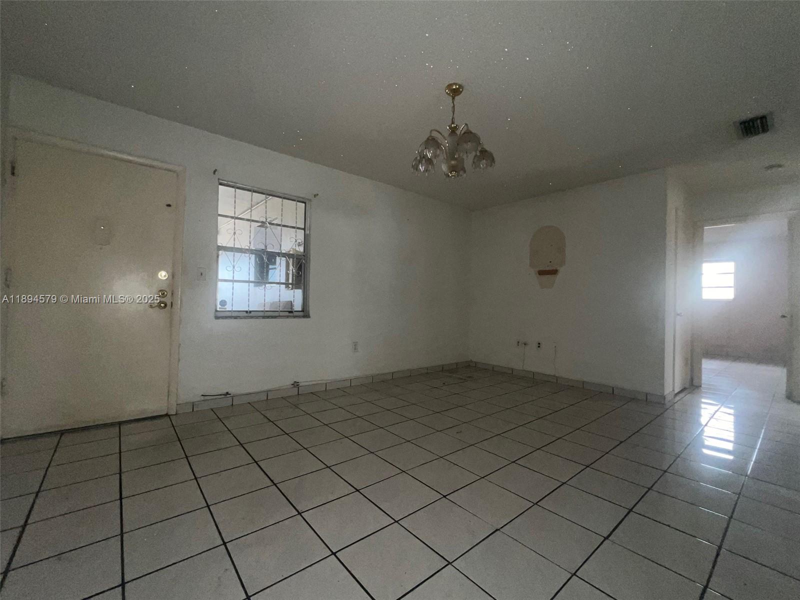 VARADERO CONDO - Residential