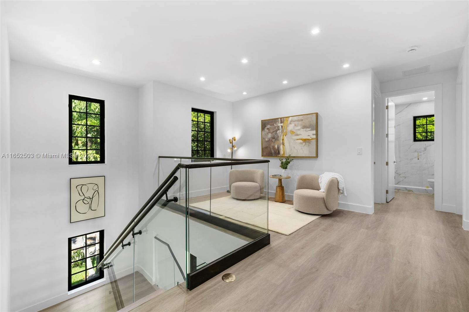 CORAL GROVES - Residential