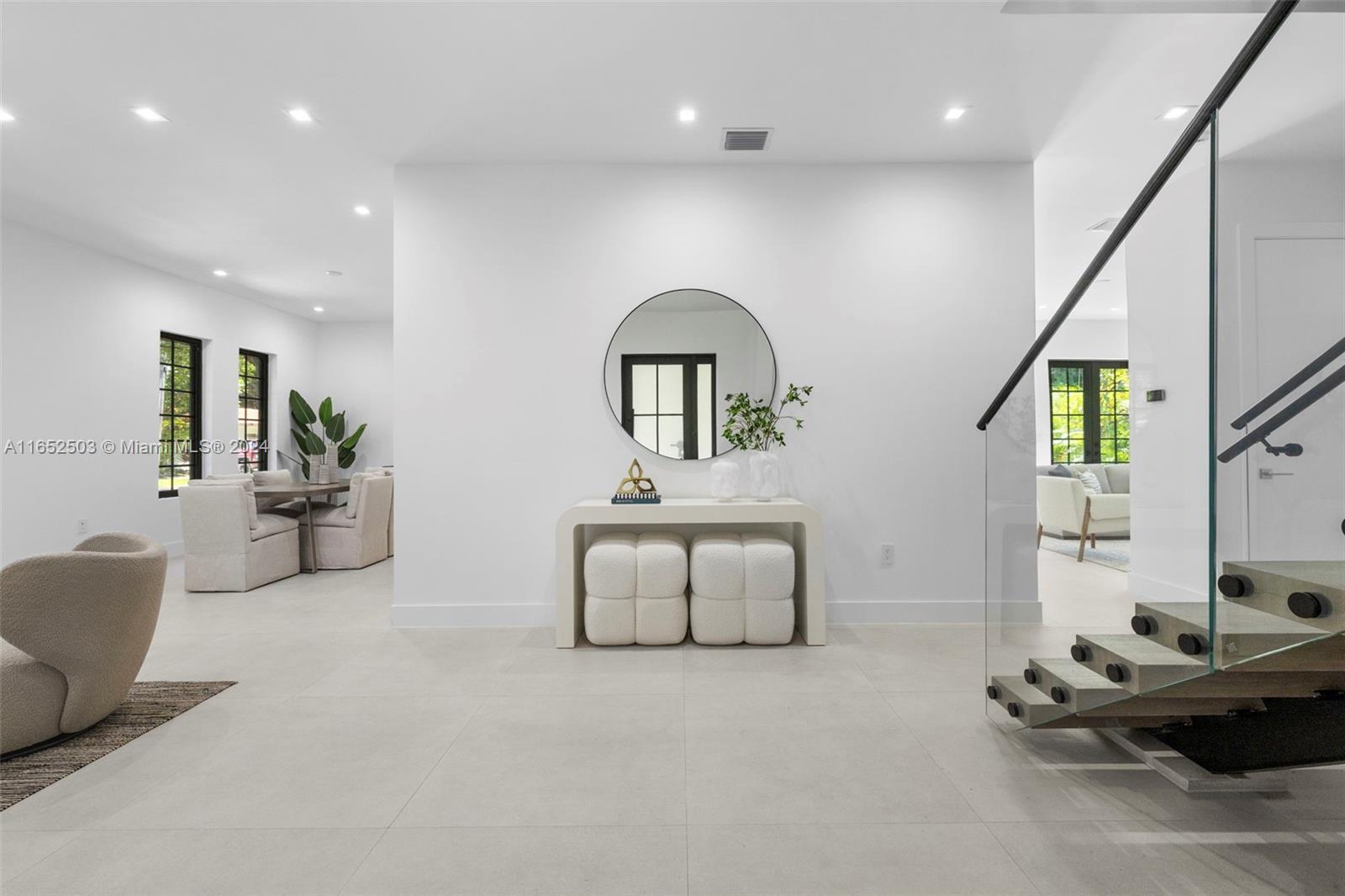 CORAL GROVES - Residential