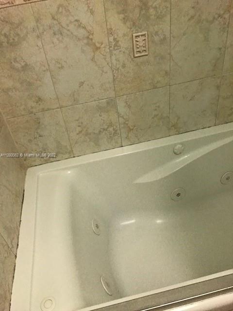 VILLA CATALINA CONDO - Residential Lease