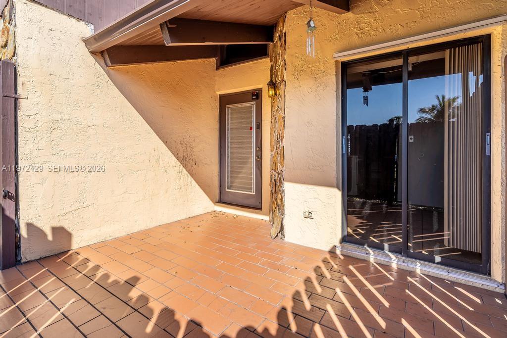 VILLAS AT CARRIAGE HILLS - Residential