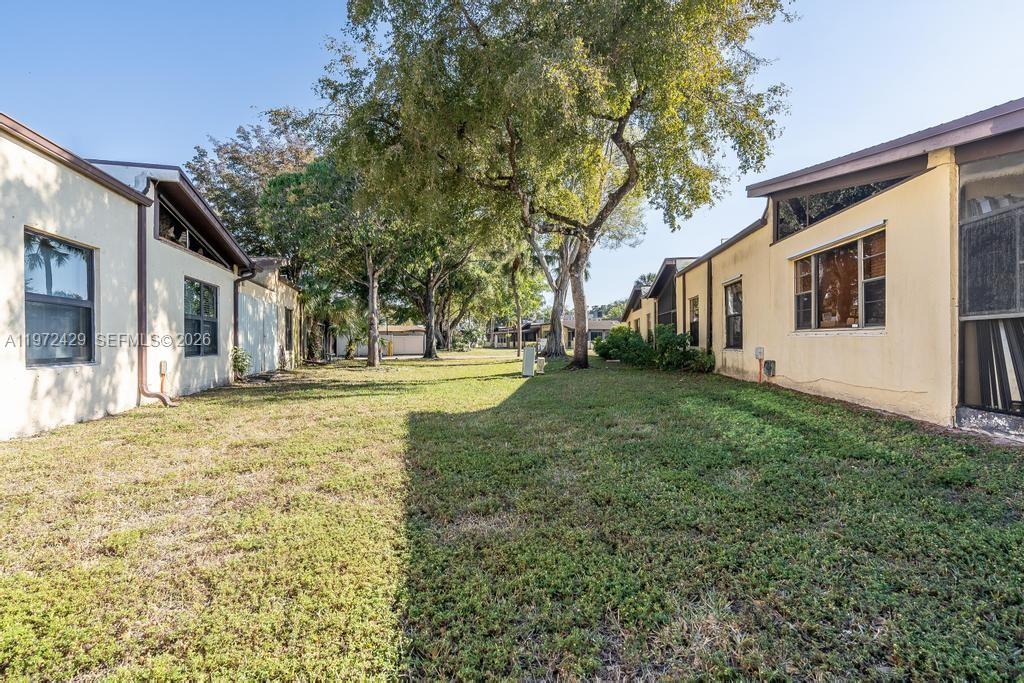 VILLAS AT CARRIAGE HILLS - Residential