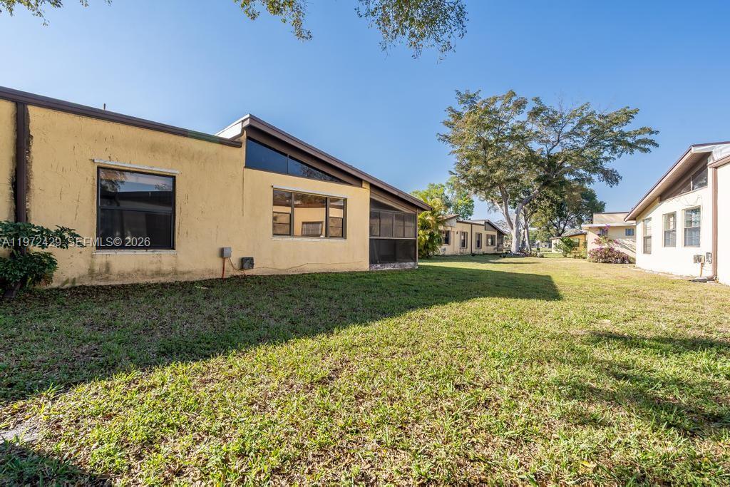 VILLAS AT CARRIAGE HILLS - Residential