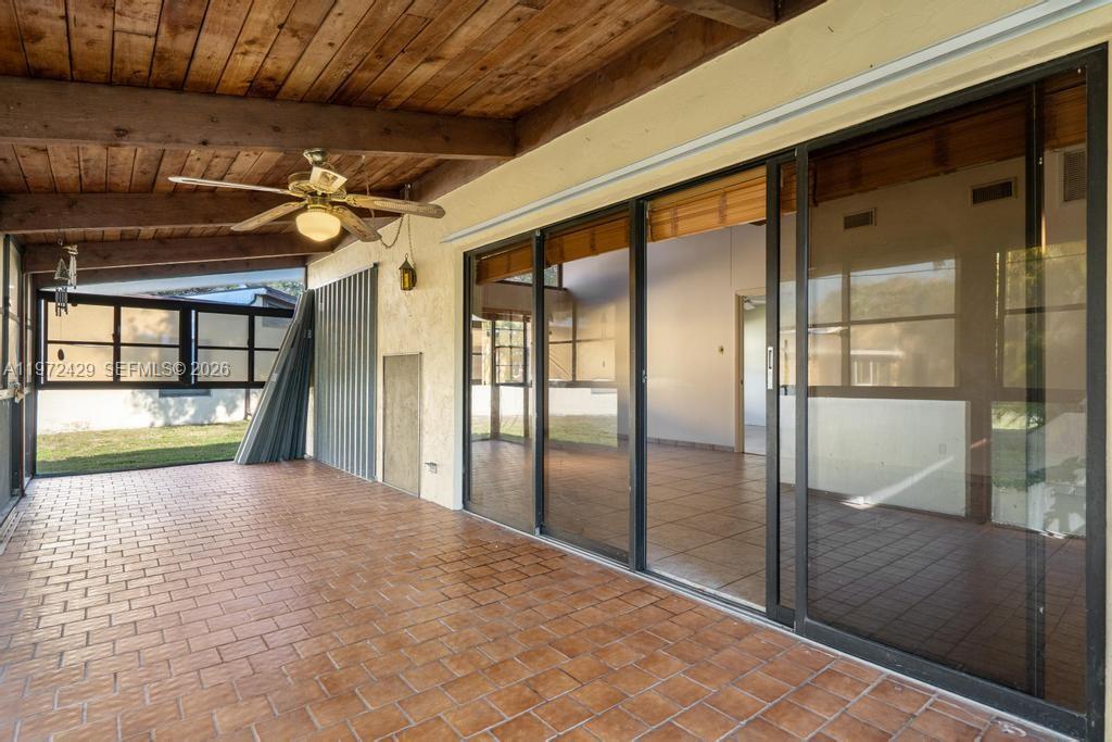 VILLAS AT CARRIAGE HILLS - Residential