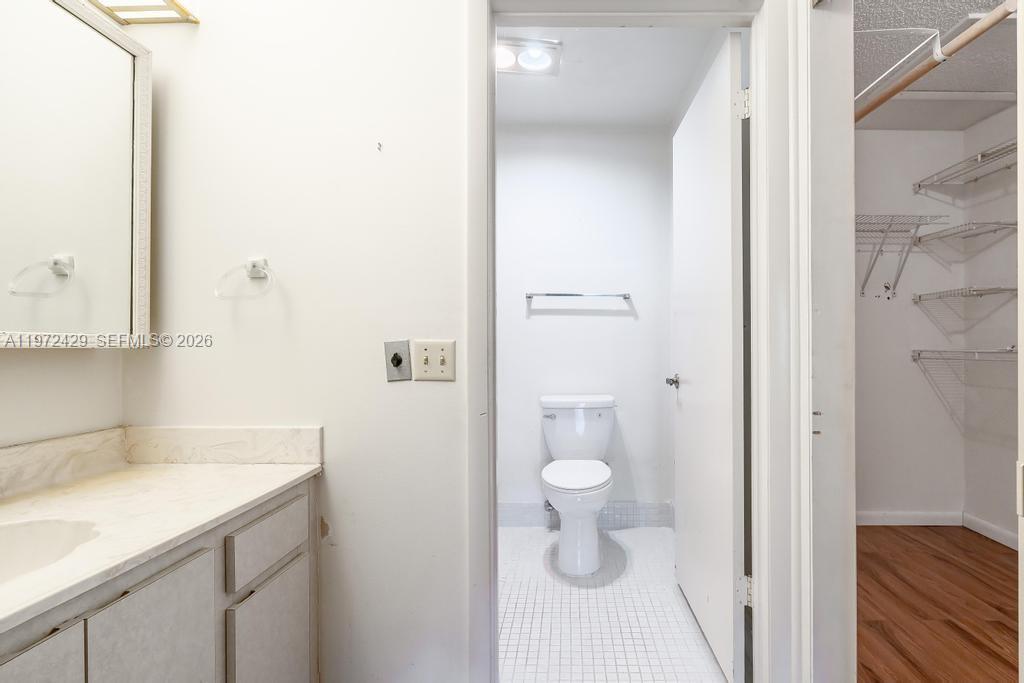 VILLAS AT CARRIAGE HILLS - Residential