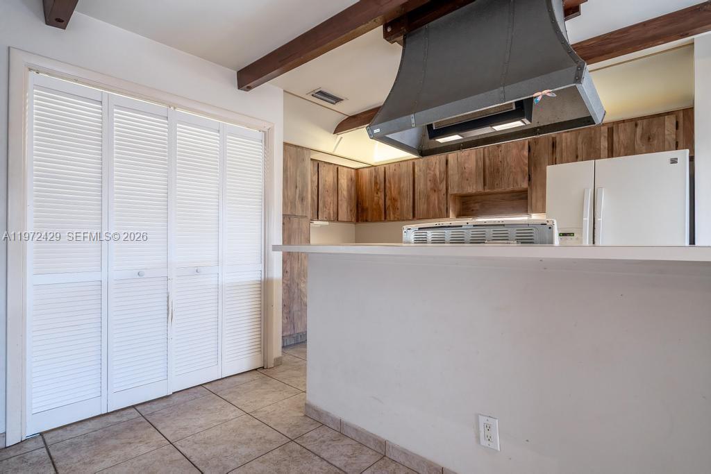 VILLAS AT CARRIAGE HILLS - Residential