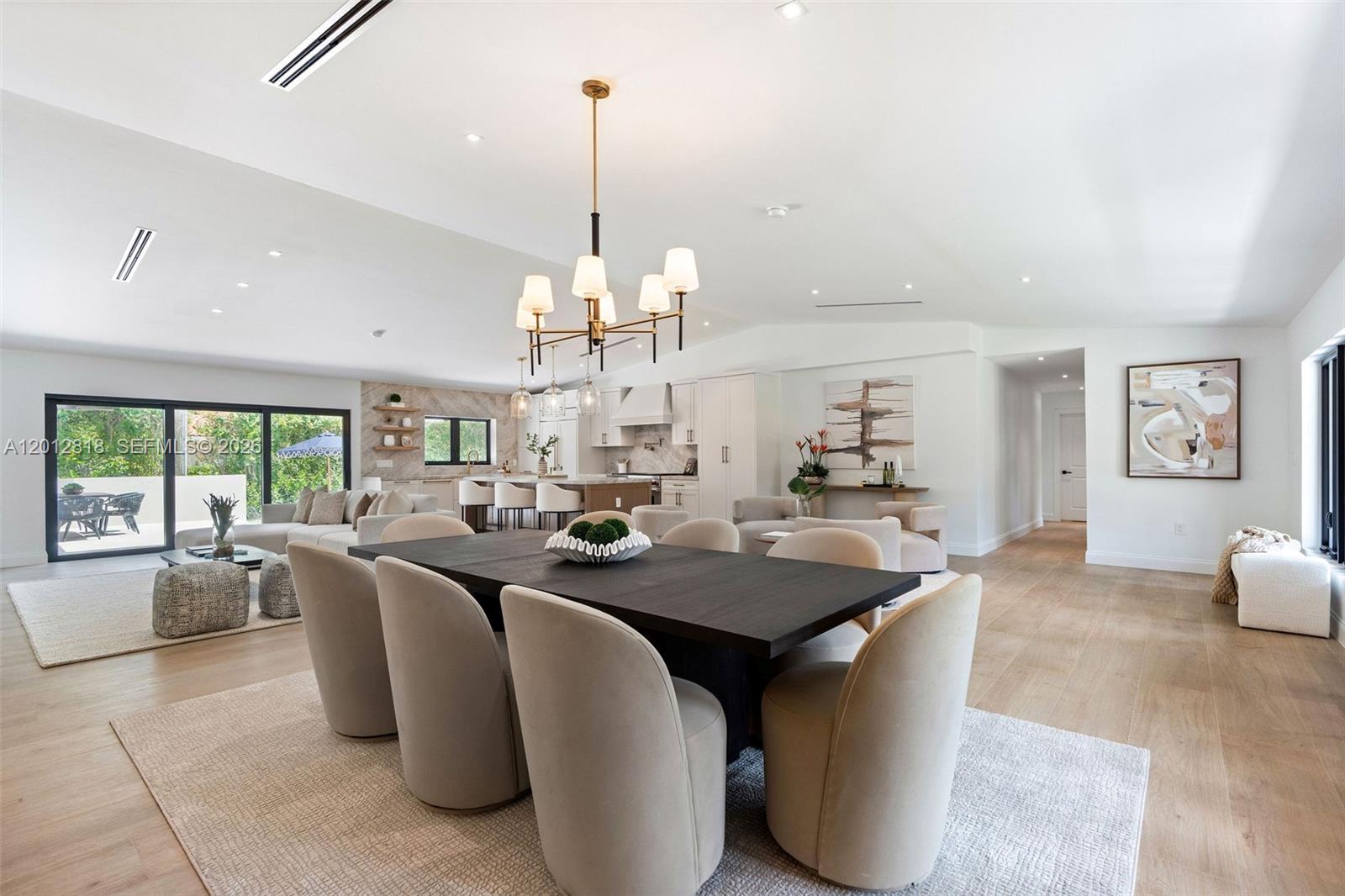 CORAL GABLES RIVIERA SEC - Residential
