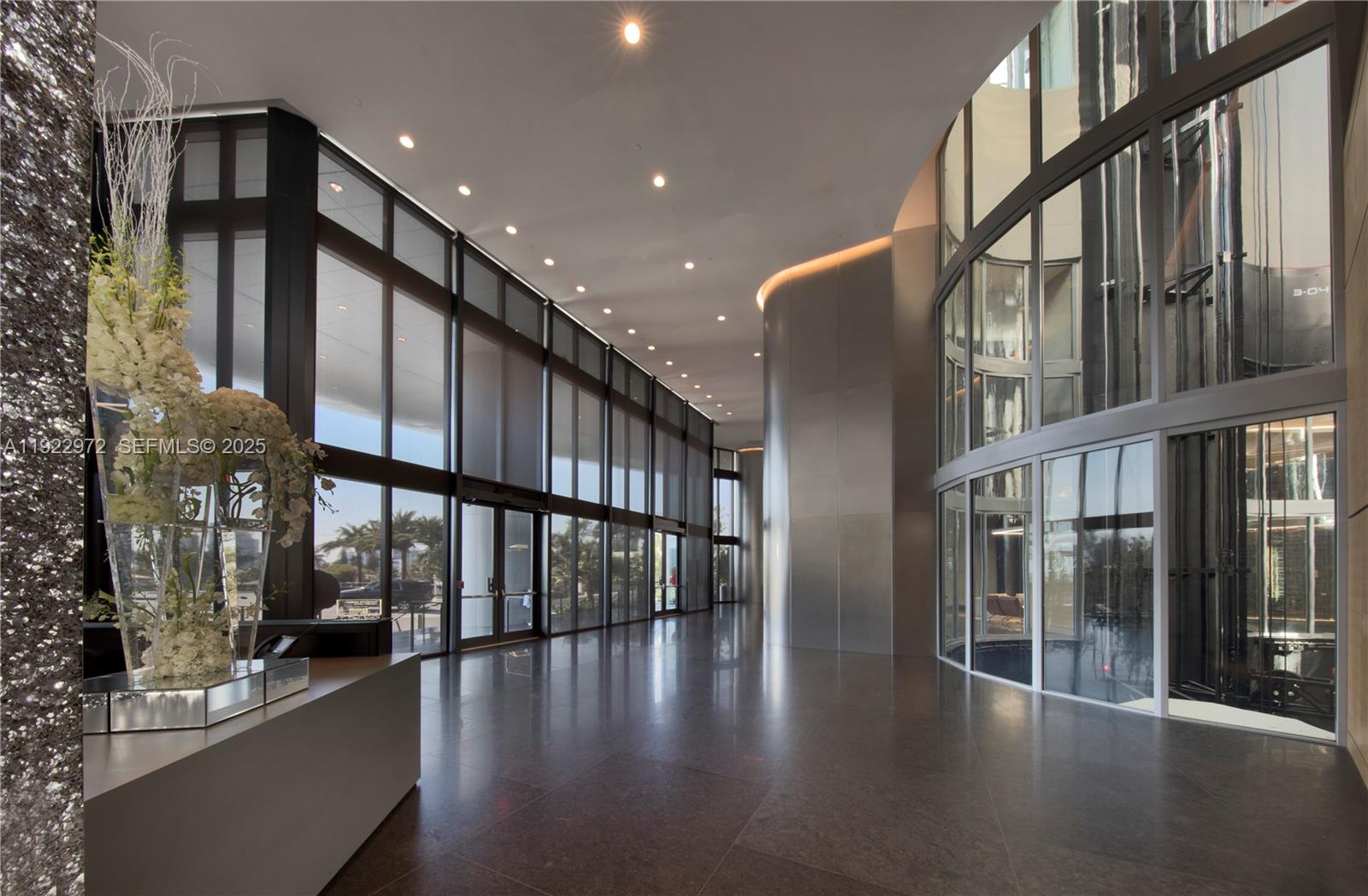 18555 COLLINS AVENUE COND - Residential Lease