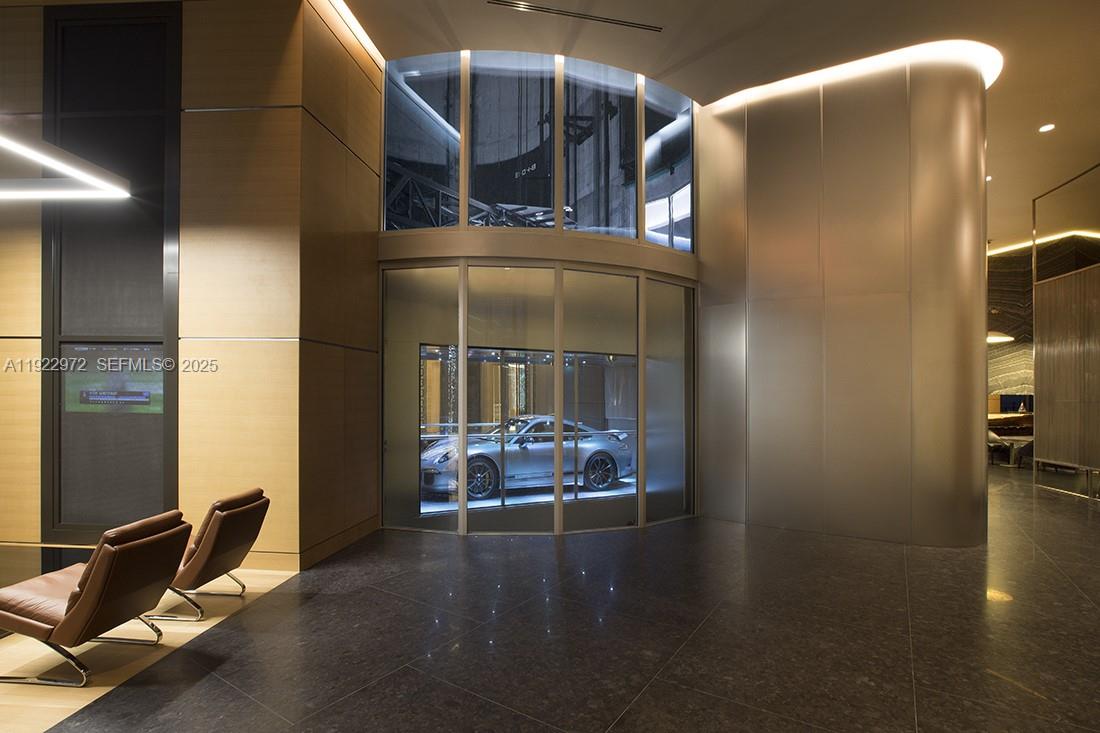 18555 COLLINS AVENUE COND - Residential Lease