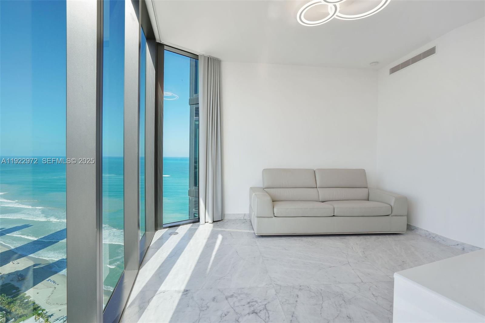 18555 COLLINS AVENUE COND - Residential Lease