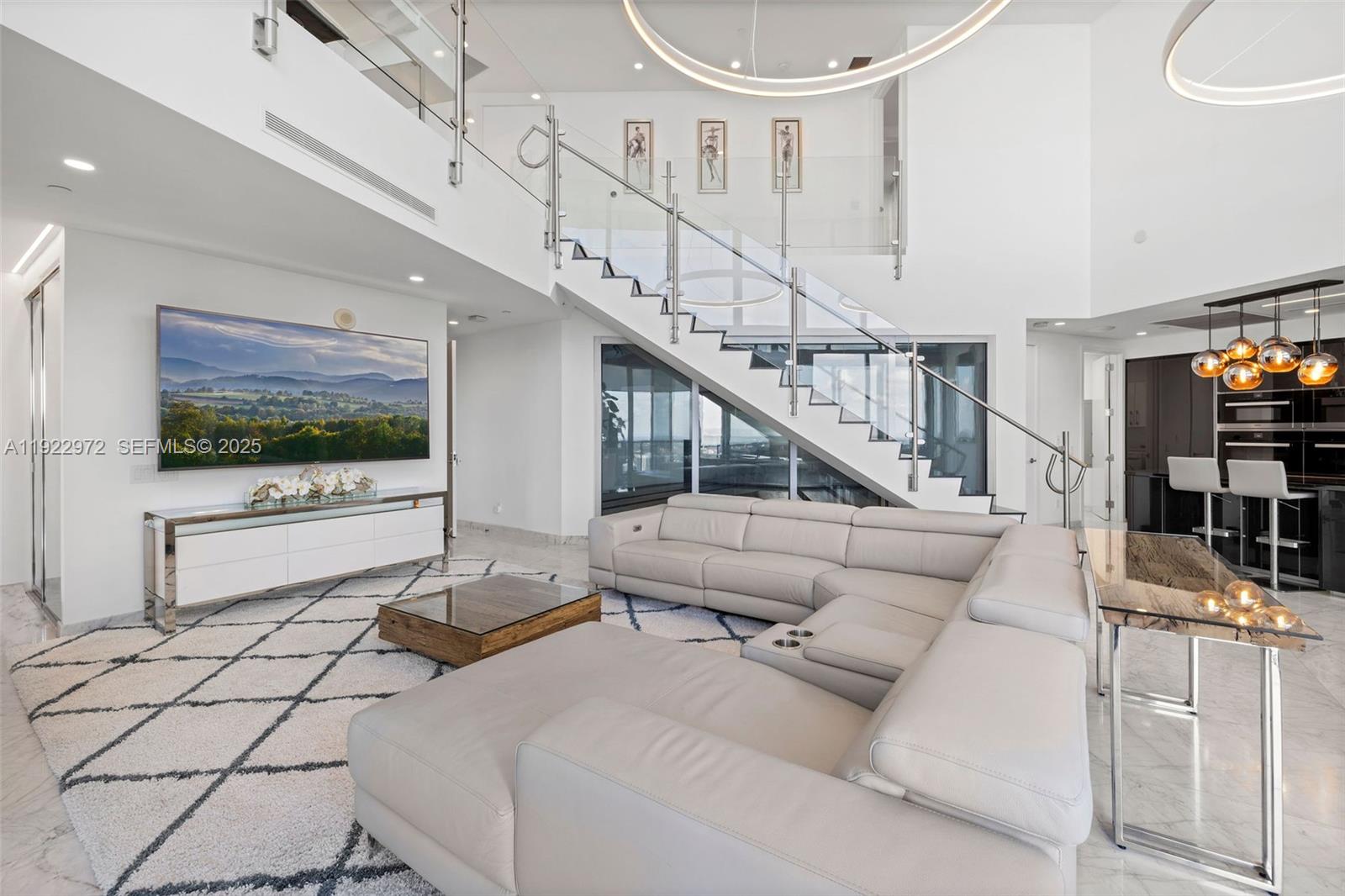 18555 COLLINS AVENUE COND - Residential Lease