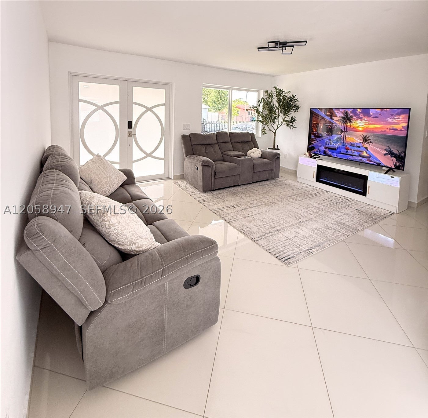20130 SW 106th Ave, Cutler Bay FL 33189
