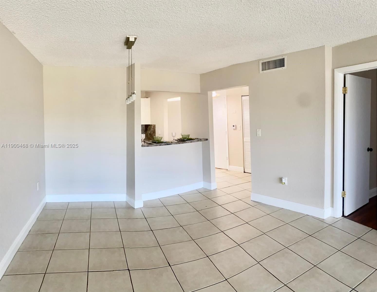 SPRINGCREST CONDO - Residential Lease