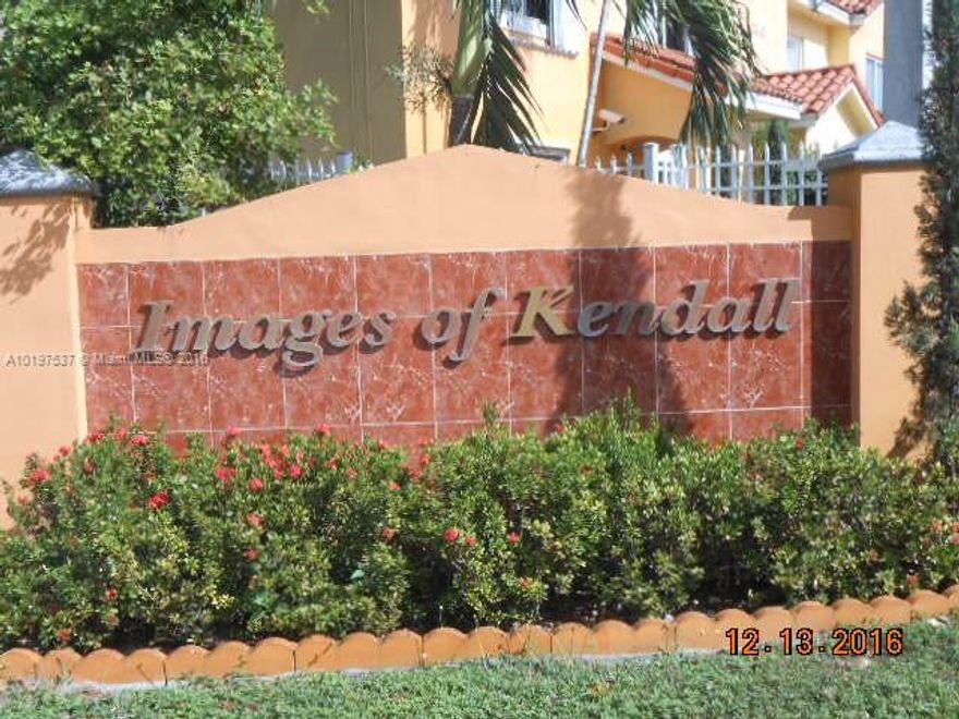 West Kendall - Gated Community-Images of Kendall Corner Townvilla-1 story -  2 bedroom 2 bath, wood floors, Freshly painted, small rear fenced yard, very private unit with the feel of a home.Good Condition Will rent fast