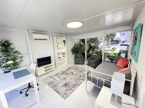 Tiny photo for 404 Coconut Isle Dr, Fort Lauderdale, FL 33301 (MLS # A12007099)