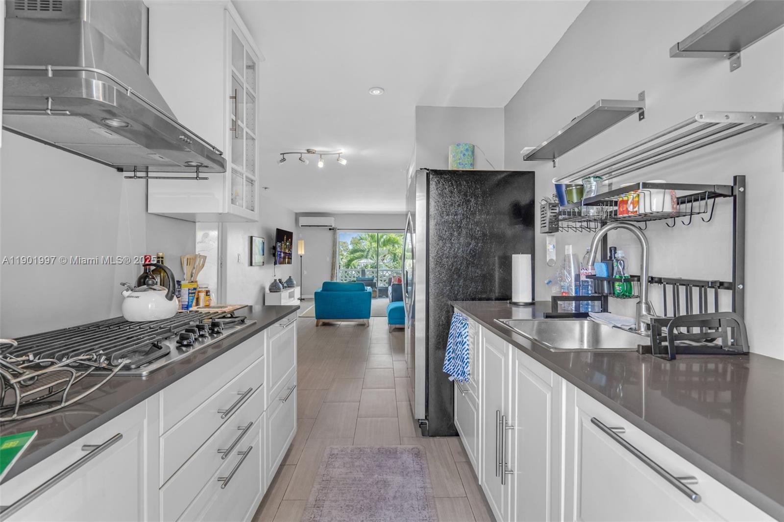 KEYSTONE ARMS CONDO - Residential Lease